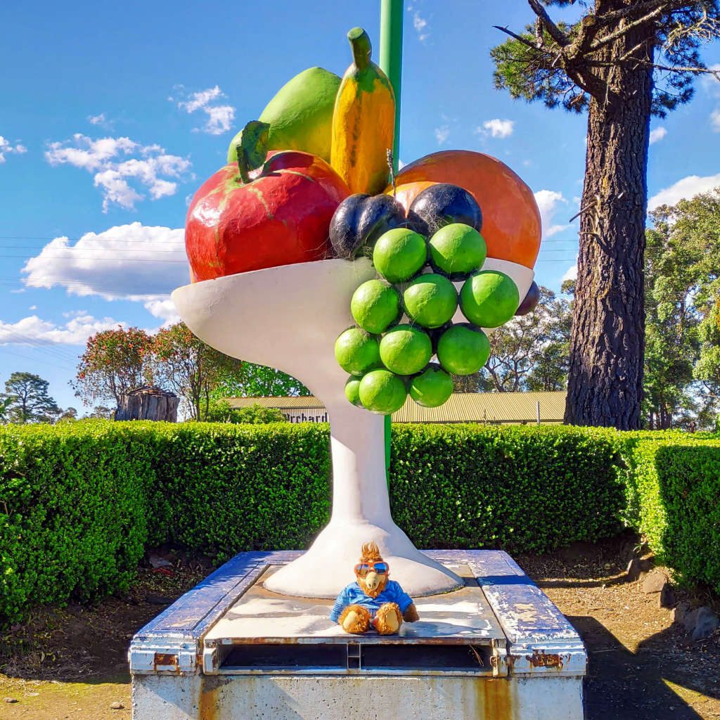 The Big Fruit Bowl, Bilpin, NSW Land of the Bigs