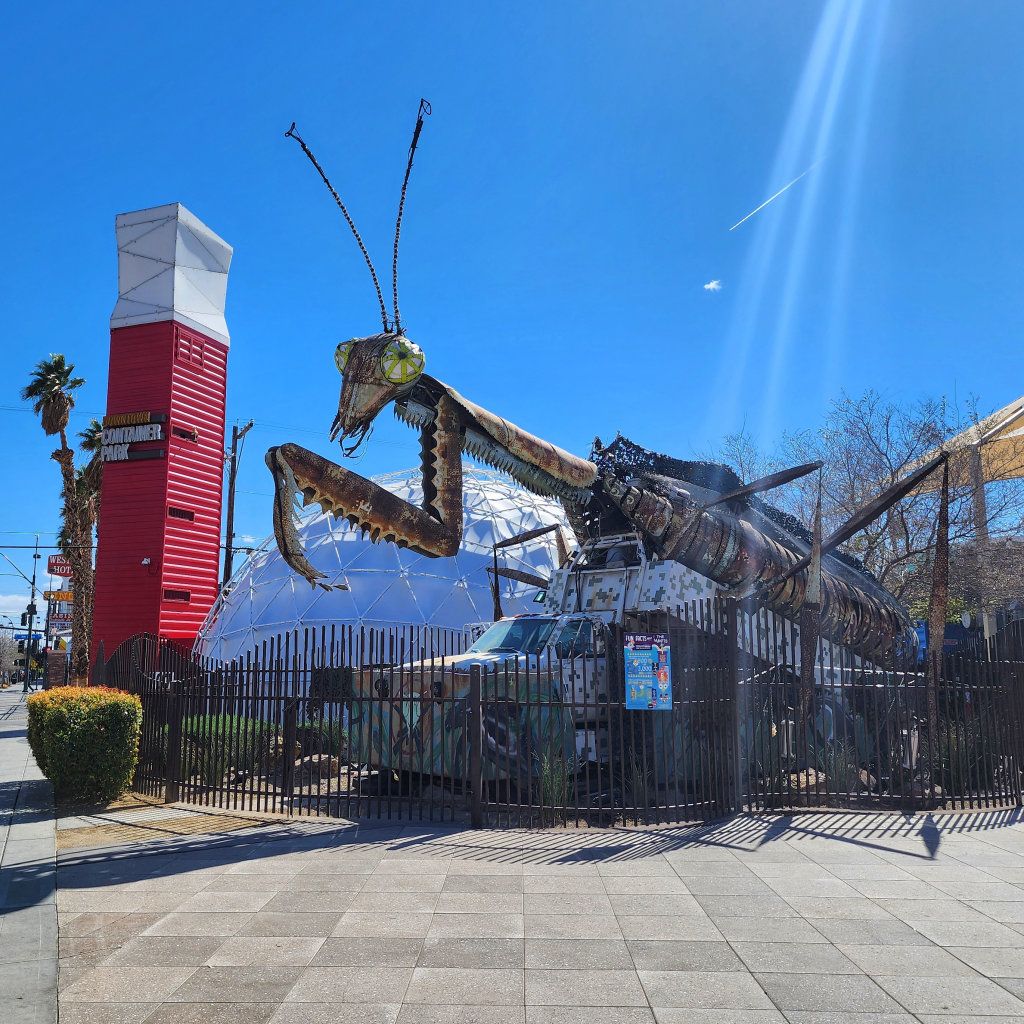 Nevada Reno Mantis The Mantis, Las Vegas, Nevada - Land of the Bigs