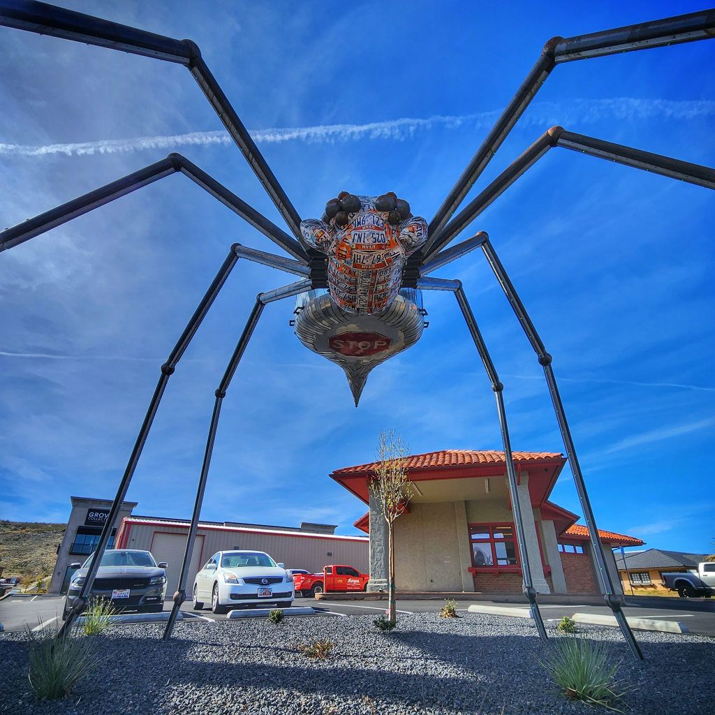 Spider Tree Ut Giant Spider, St George, Utah - Land of the Bigs